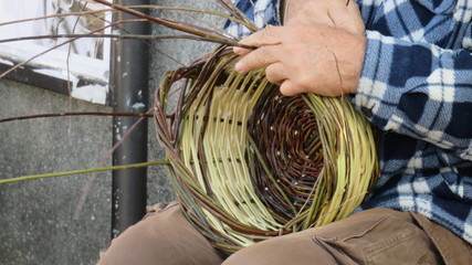 realization of wicker baskets