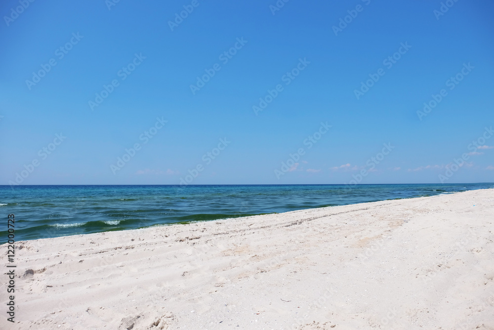 Wall mural Beautiful seascape on sunny summer day