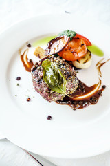 steak with vegetables