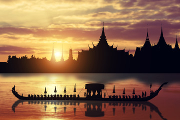 Fototapeta premium Thai architecture silhouette