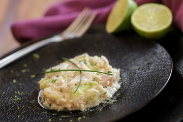 carpaccio de daurade et concombre