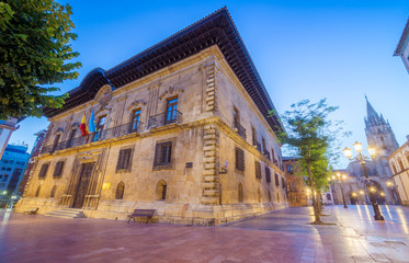 Obraz na płótnie Canvas The Superior Court of Oviedo