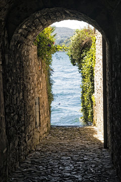 Torno (Como), village along the Lario