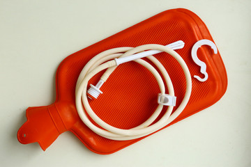 esmarch mug red with nuzzle and hook