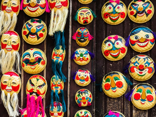 Asiatische Masken Kunst aus Vietnam