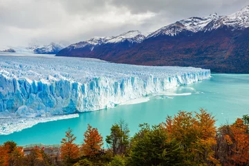 Fotobehang De Perito Moreno-gletsjer © saiko3p