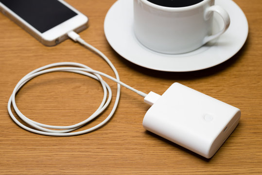 モバイルバッテリー