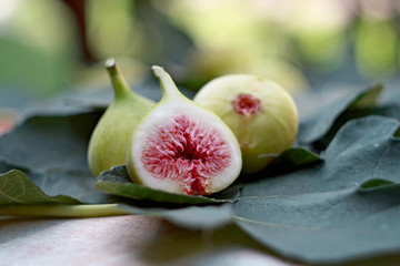 Fresh figs
