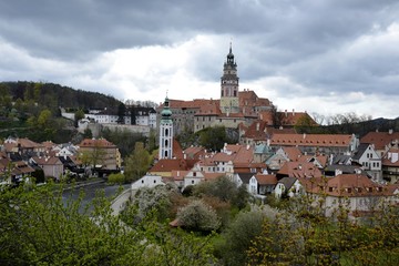 Obraz premium Architecture from Cesky Krumlov with grey sky