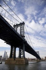 Fototapeta na wymiar The bridge of Manhattan.