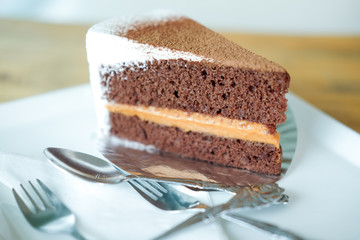 chocolate with milk tea cake