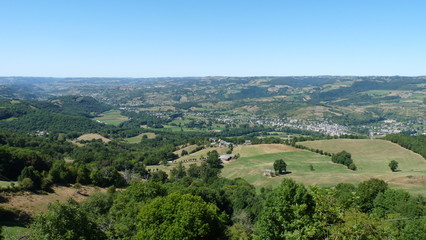 Fototapeta na wymiar Roquelaure et Lassouts en Aveyron