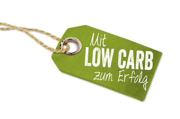 Holzanhänger mit Low Carb zum Erfolg