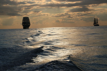 Sailboat at sunset © farhad1958