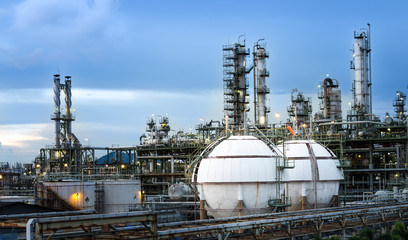 Petrochemical plant  and sphere tank