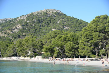 Fototapeta na wymiar Strand an der Formentor-Halbinsel, Mallorca