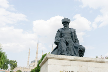 Statue von Mimar Sinan in Edirne
