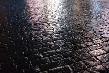 Wet pavement pattern