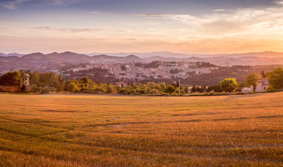 Fototapeta premium Sunset from the hill in front of Urbino
