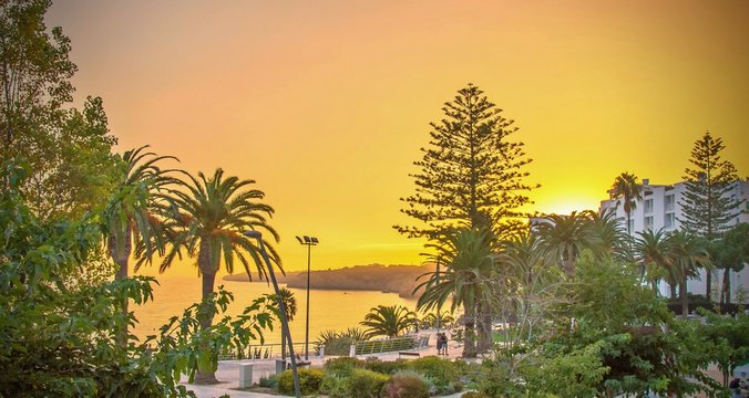 Sunset at armacao de pera