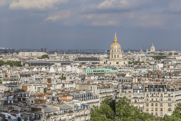 Fototapeta na wymiar City view from the Eiffel tower