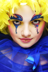 Naklejka premium woman with yellow wig feather