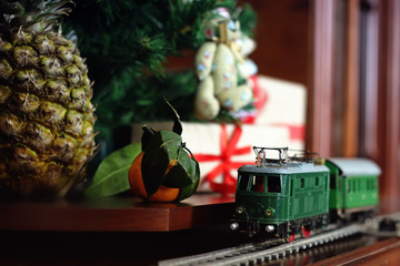 train under tree gift
