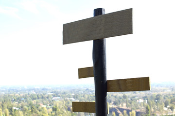 Blank wooden multi-direction guidepost