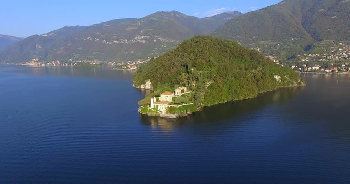 
Aerial 4k - Villa del Balbianello (1787) - Lavedo - Lenno - Lago di Como (IT) - Vista Aerea panoramica 
