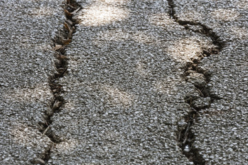 damage after the earthquake