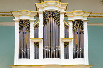 Pipe organ in the concert hall