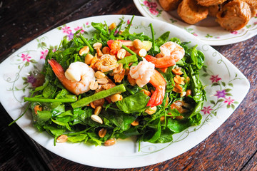 Thai-Style Stir-Fried Pak Wan