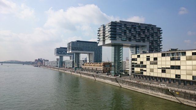 A view of  Crane houses (Kranh&auml;user) located on the Rhine in Cologne. The buildings were designed by  architect Alfons Linster and Hamburg-based Hadi Teherani of BRT Architekten