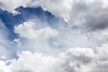 clouds in the blue sky