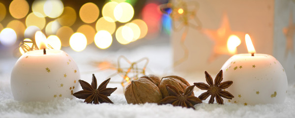 Banner helle freundliche Weihnachtsstimmung mit Laterne und Bokeh