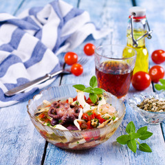 Seafood salad with vegetables