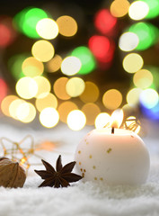 Weihnachtsstimmung mit Laterne und Bokeh