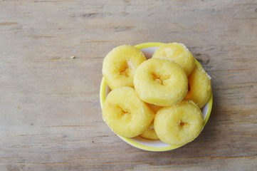 mini donuts on little cup