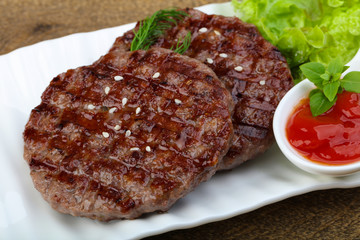 Grilled burger cutlet