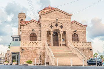 Naklejka premium Вид на православную церковь Панагии Теоскепасти, седьмой век, Пафос, Кипр