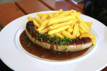 BRATWURST