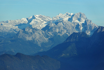 Fototapeta na wymiar Le Dachstein depuis la route du Rossfeld