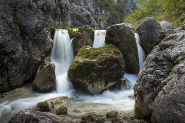Wasserfall in der Höllentalklamm bei Garmisch, Bayern