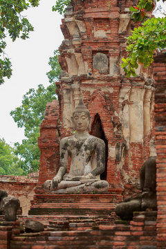 Buddha image on base