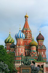 Saint Basil's Cathedral and monument to Minin and Pozharsky 