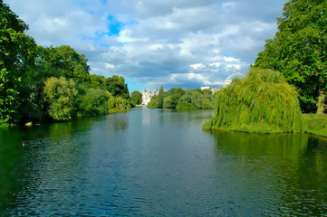 River landscape in London park.