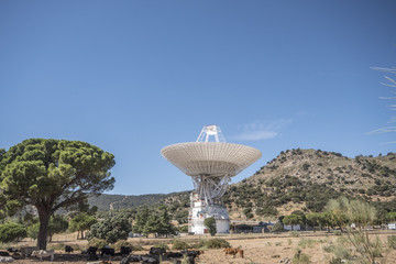 NASA Deep Space antenna wjich will send the signal to make Roset