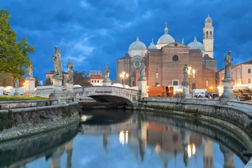 Deurstickers Basilica of Saint Giustina in Padova © bbsferrari