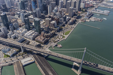 Obraz premium San Francisco Bay Bridge Highway