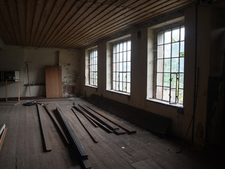 Einblicke in eine verfallene Fabrik